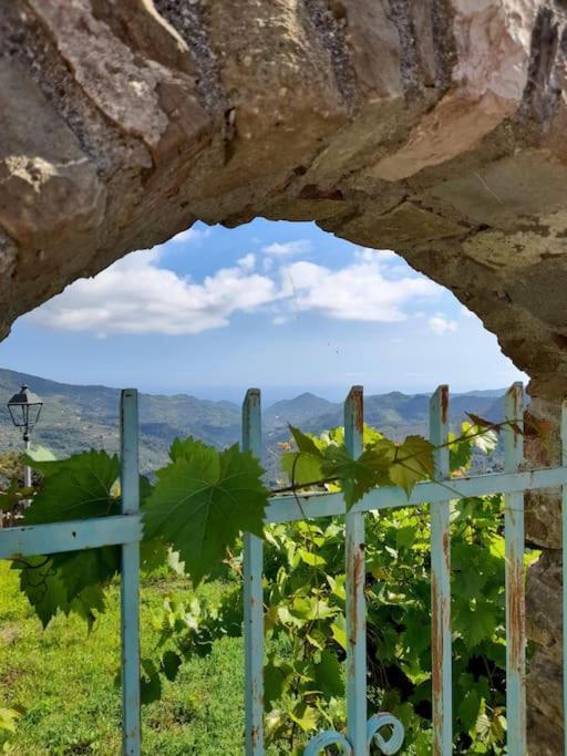 La Dimora Azzurra Villa Perinaldo Buitenkant foto