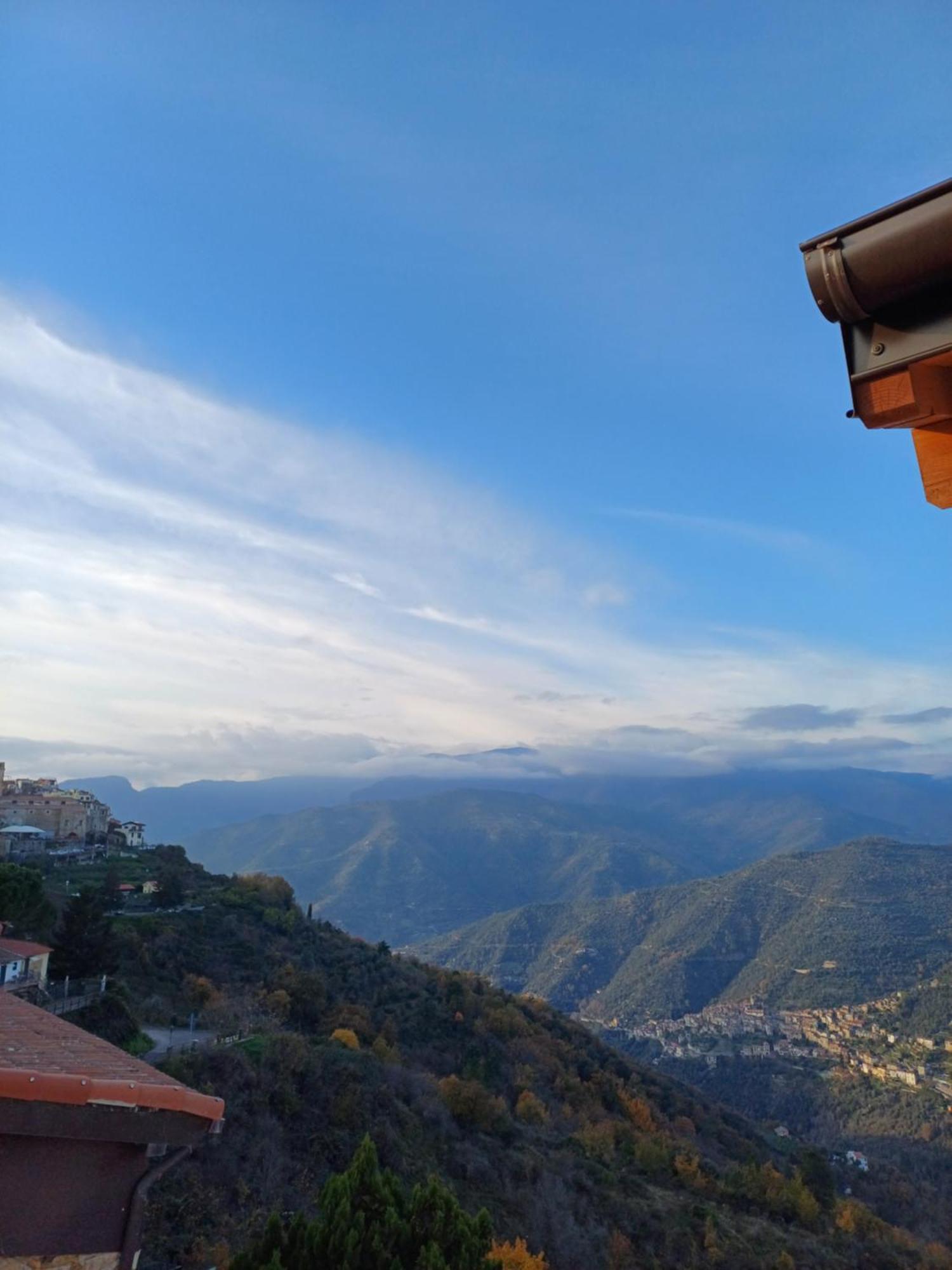 La Dimora Azzurra Villa Perinaldo Buitenkant foto