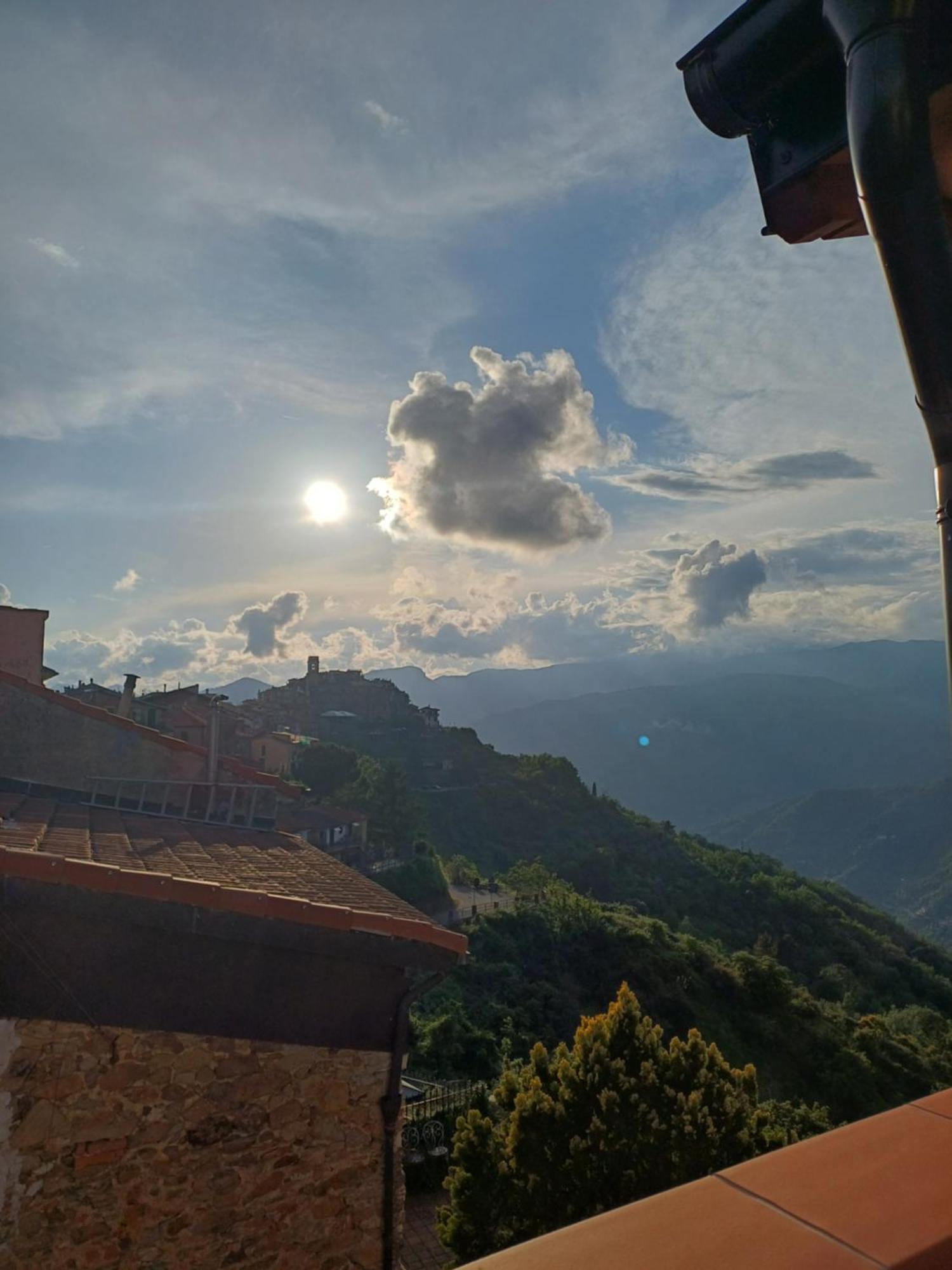 La Dimora Azzurra Villa Perinaldo Buitenkant foto